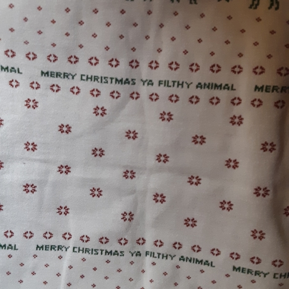 VINTAGE HOME ALONE XMAS SWEATER - Picture 4 of 4